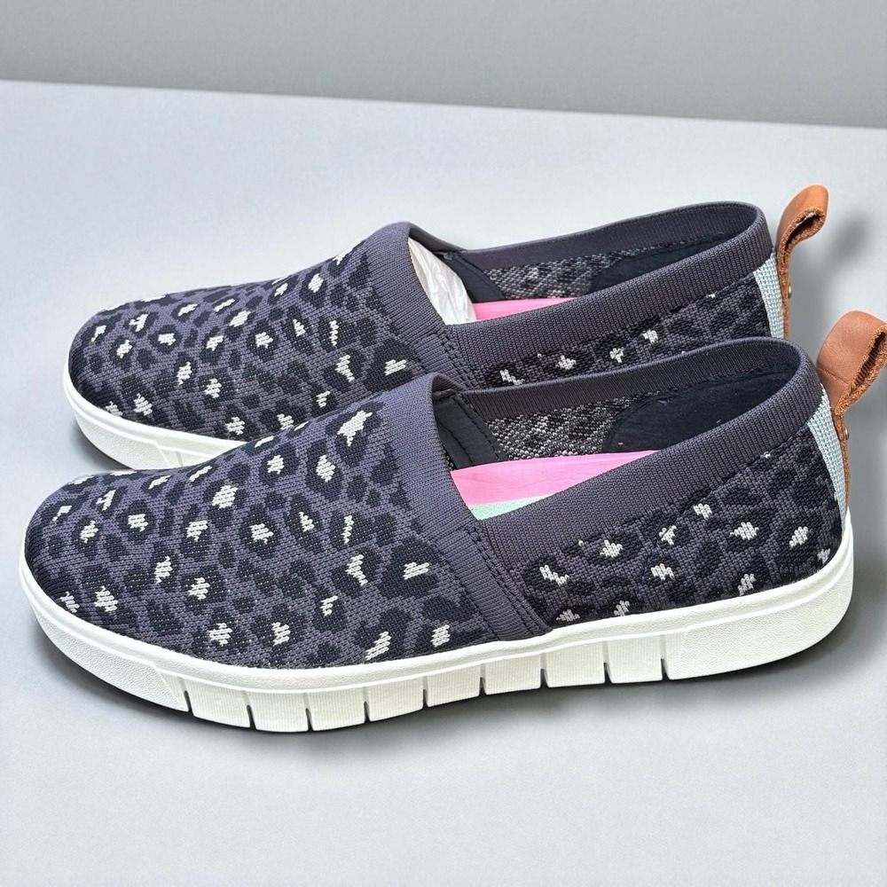 Womens's Ryka Hera Slip-On Sneaker Grey Animal Print Sz 9.5 - Picture 2 of 8